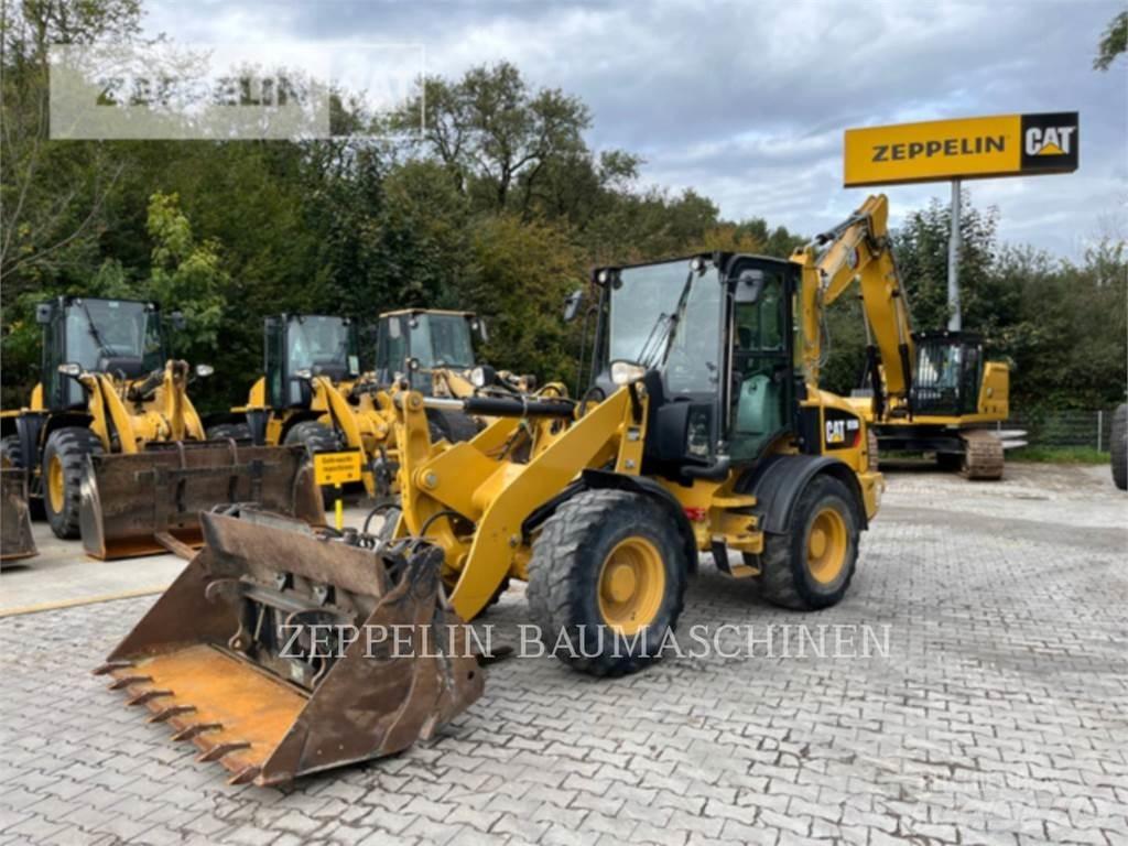 CAT 908M Utovarivači na kotačima