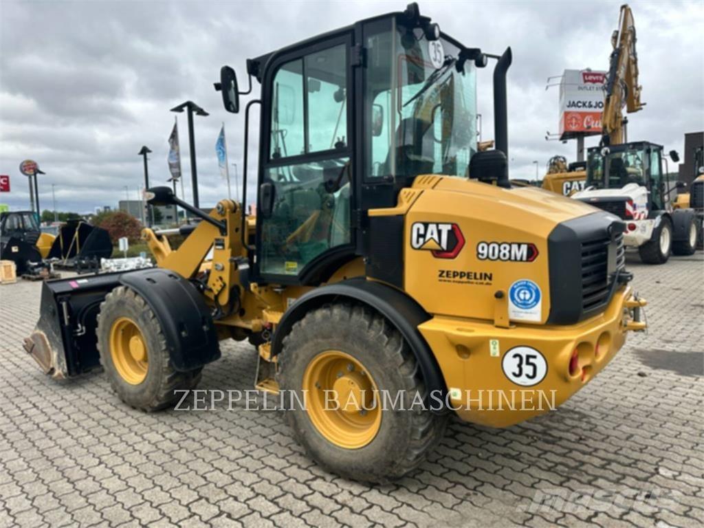 CAT 908M Utovarivači na kotačima