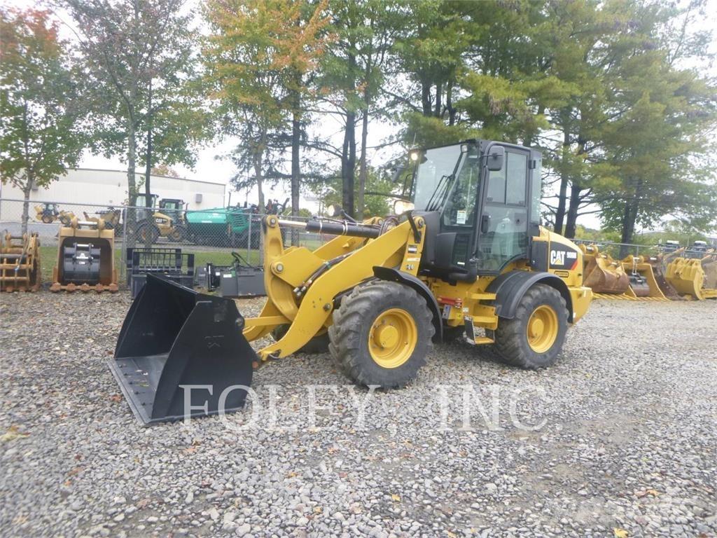 CAT 908M Utovarivači na kotačima