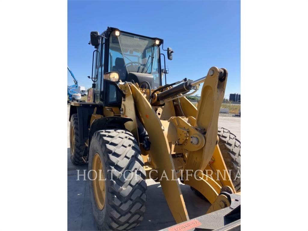 CAT 918 Utovarivači na kotačima