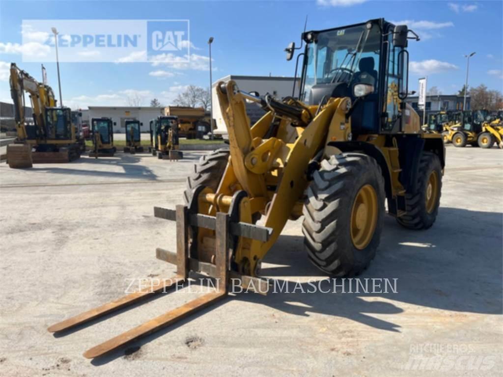 CAT 918M Utovarivači na kotačima