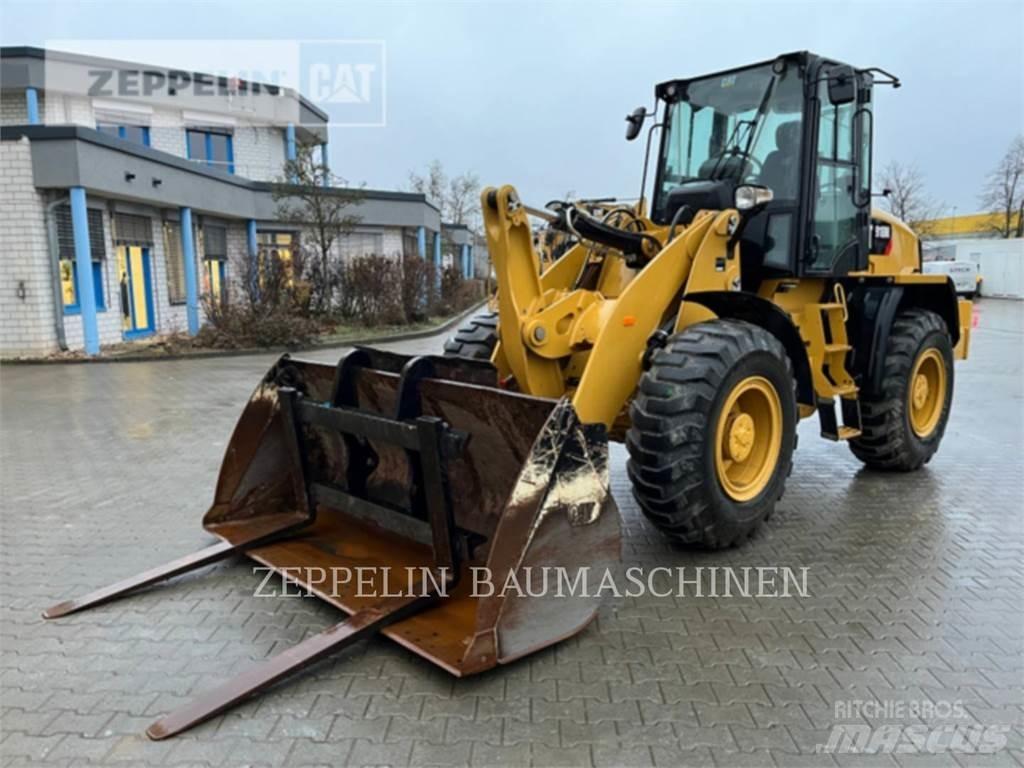 CAT 918M Utovarivači na kotačima