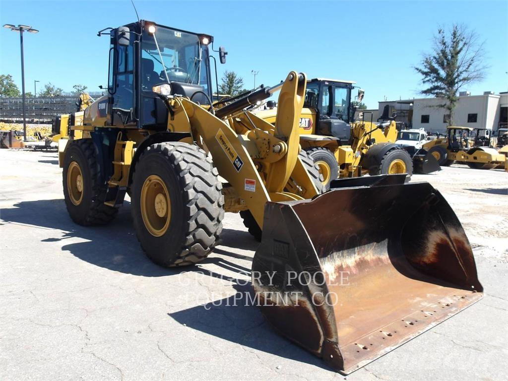 CAT 918M Utovarivači na kotačima