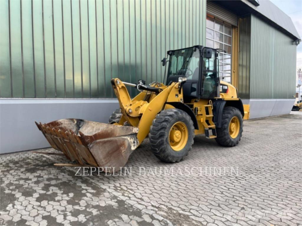 CAT 918M Utovarivači na kotačima