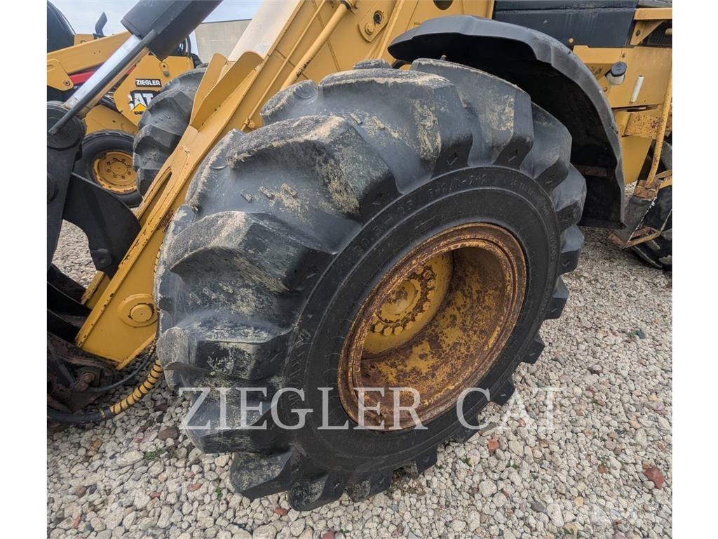 CAT 924G Utovarivači na kotačima