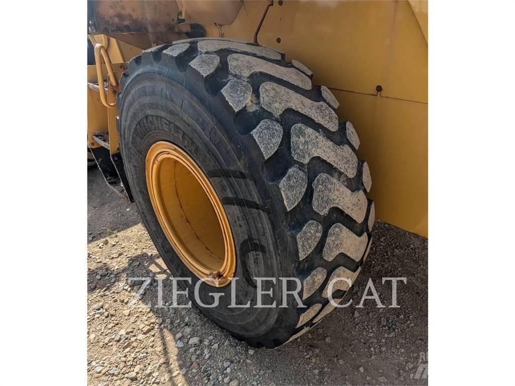 CAT 926M Utovarivači na kotačima