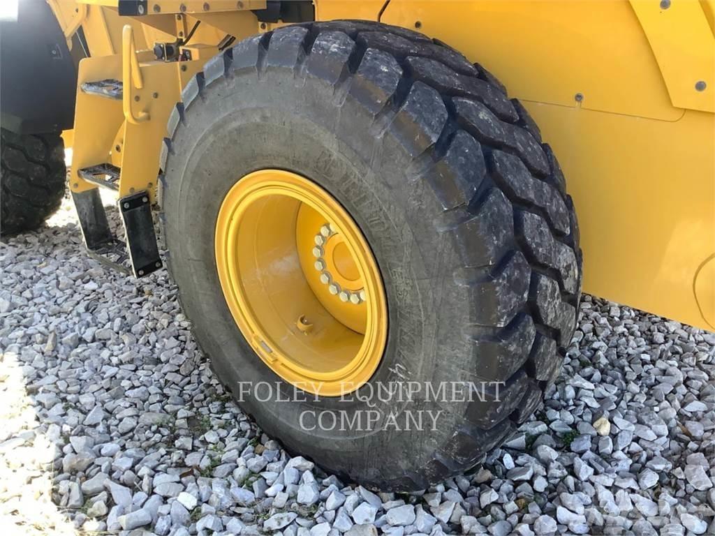 CAT 926M Utovarivači na kotačima