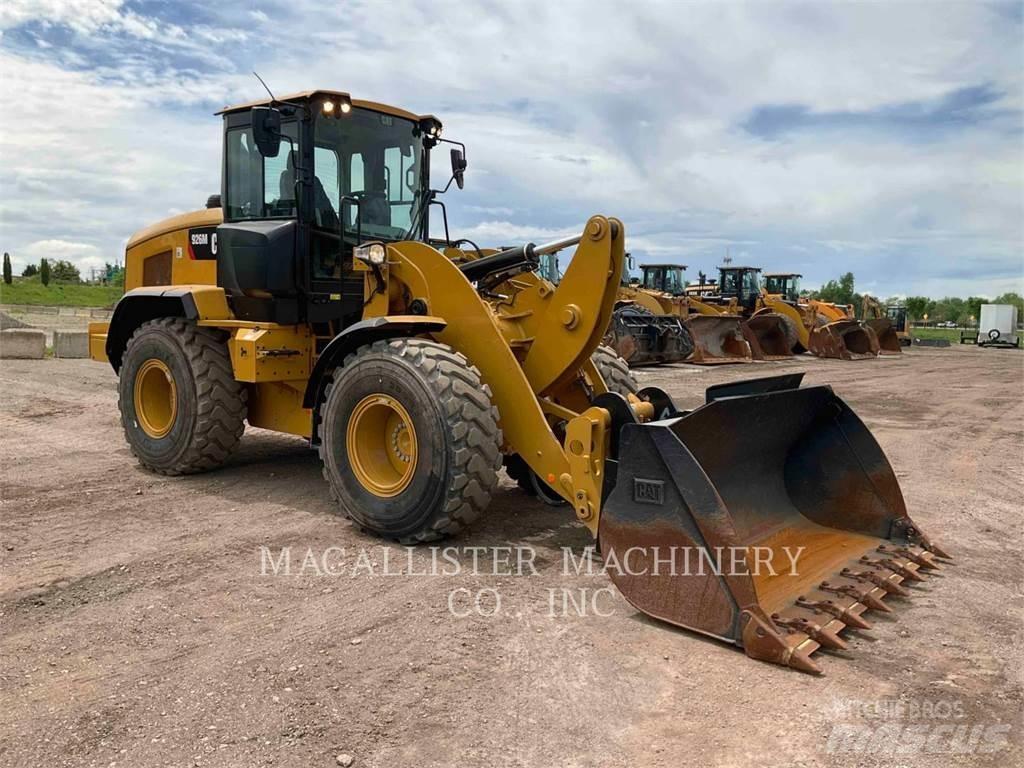 CAT 926M Utovarivači na kotačima
