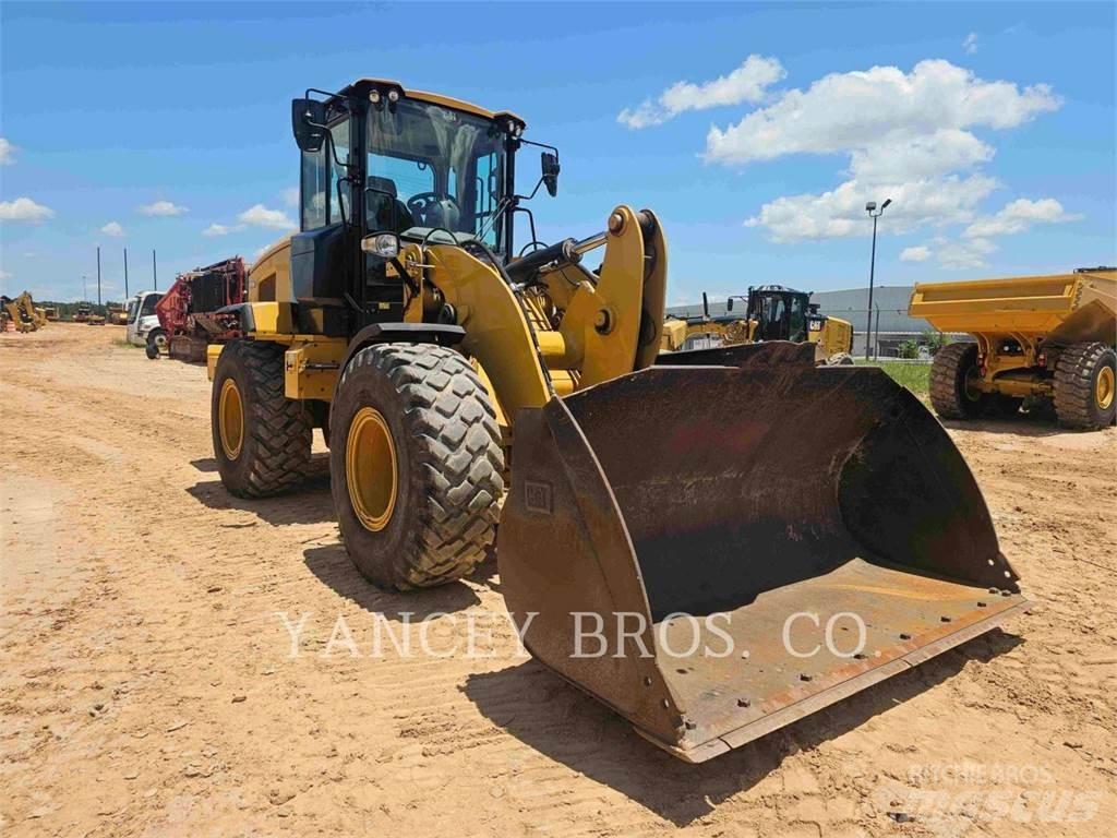 CAT 926M Utovarivači na kotačima