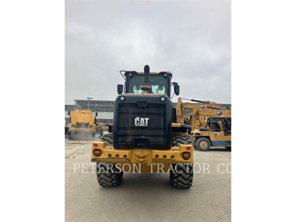 CAT 926M Utovarivači na kotačima