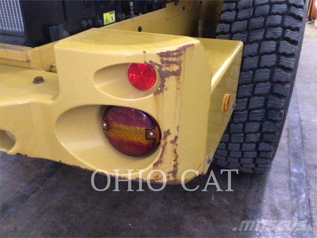 CAT 926M Utovarivači na kotačima