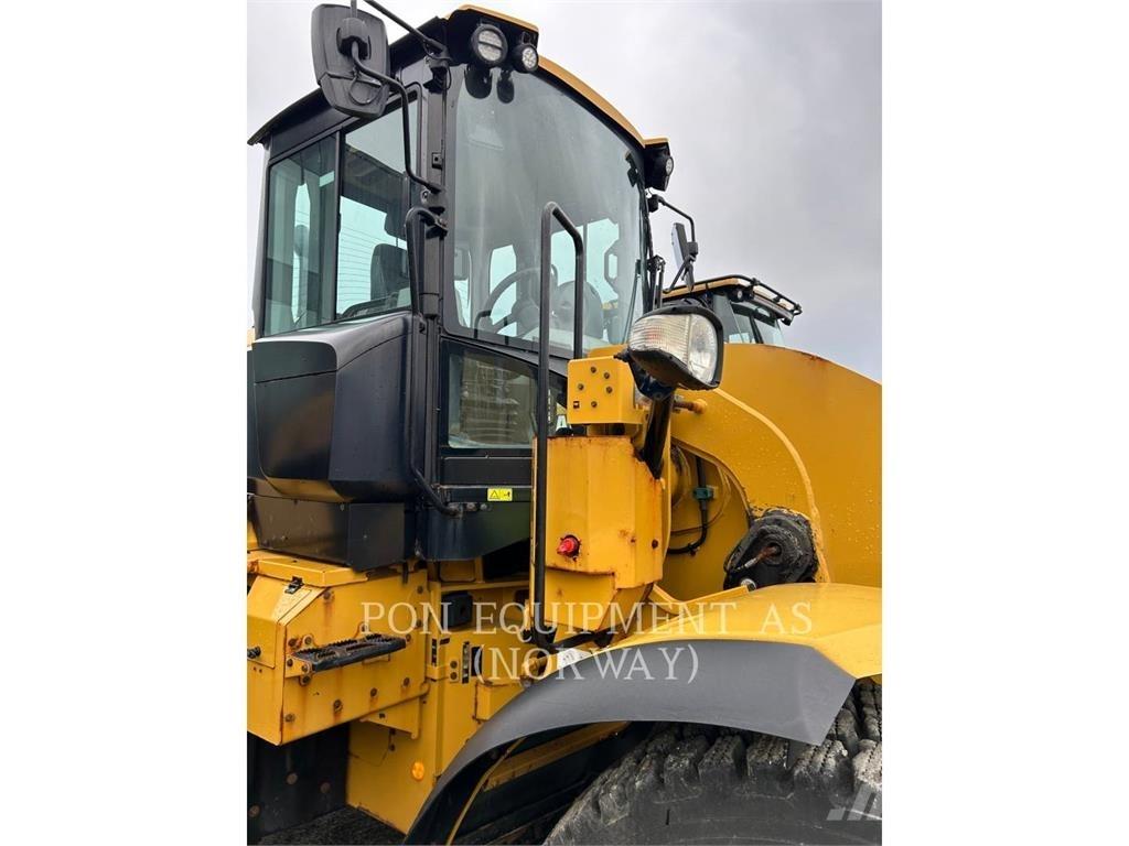CAT 926M Utovarivači na kotačima