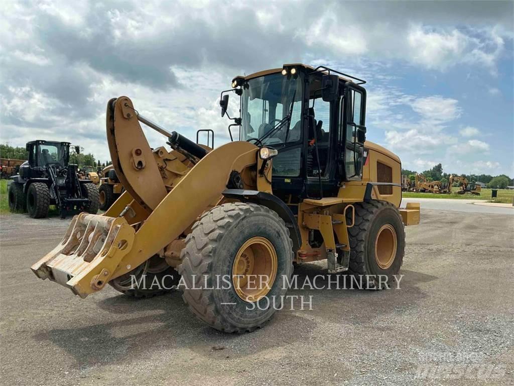 CAT 926M Utovarivači na kotačima