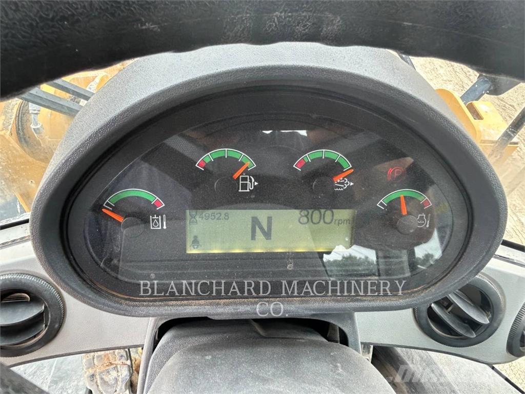 CAT 926M Utovarivači na kotačima