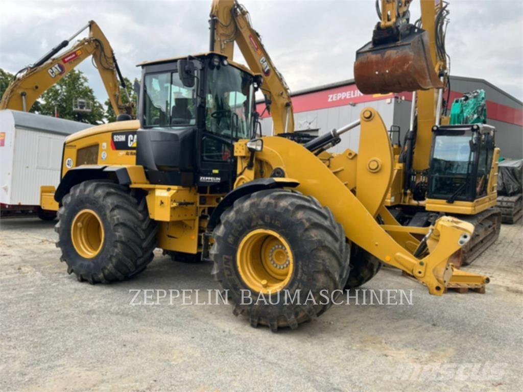 CAT 926M Utovarivači na kotačima