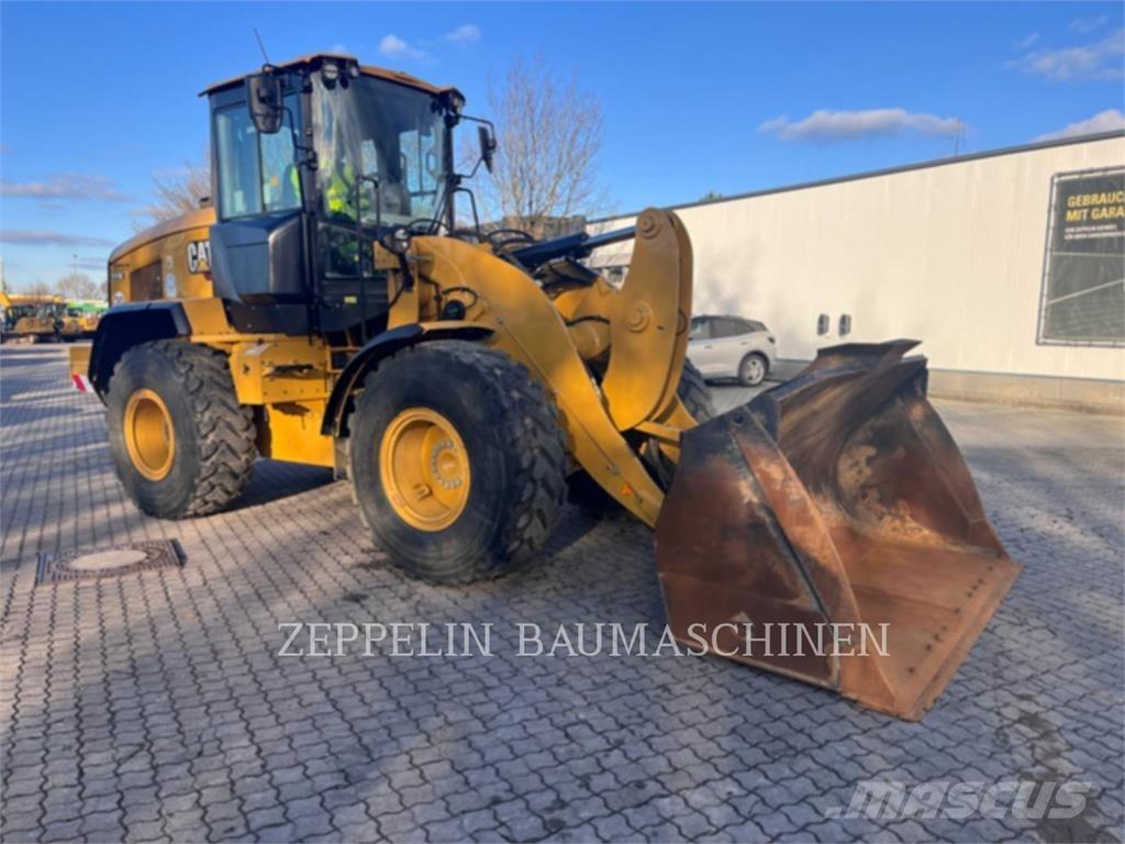 CAT 926M Utovarivači na kotačima