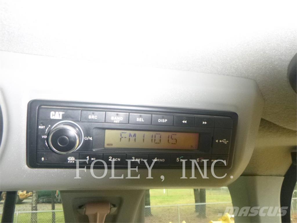 CAT 926M Utovarivači na kotačima