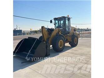 CAT 930 Utovarivači na kotačima