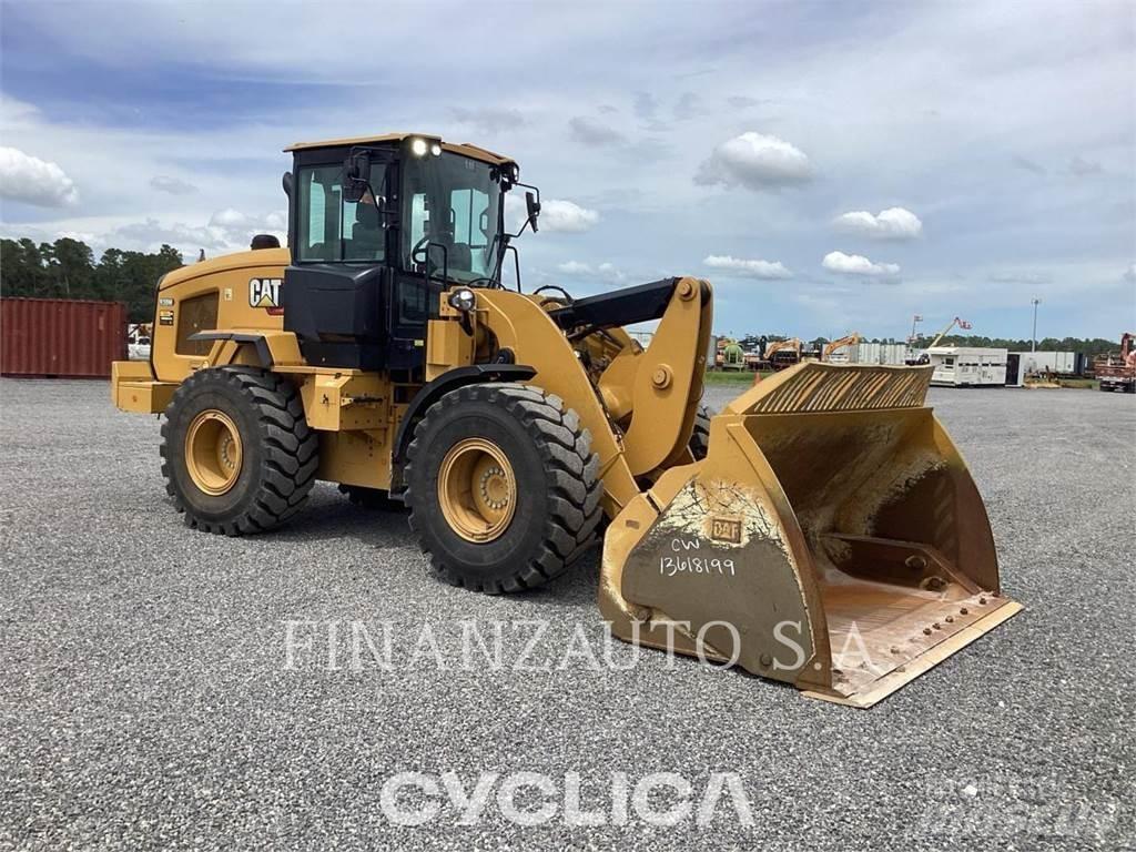 CAT 930 Utovarivači na kotačima