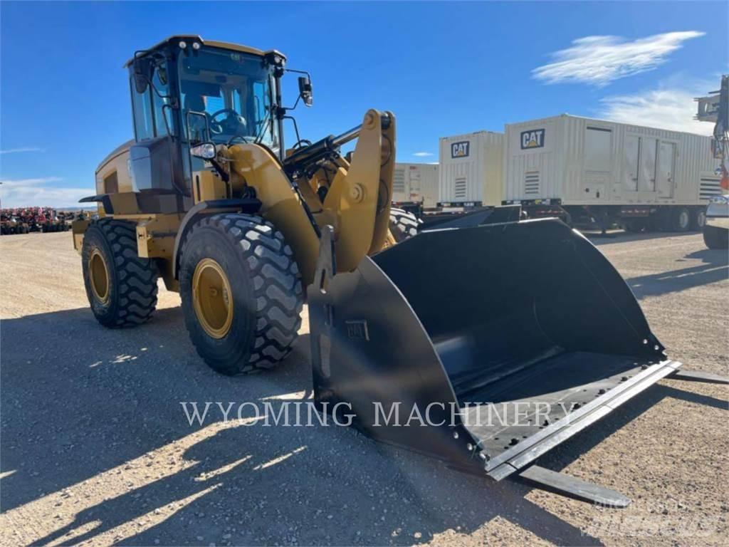CAT 930M Utovarivači na kotačima