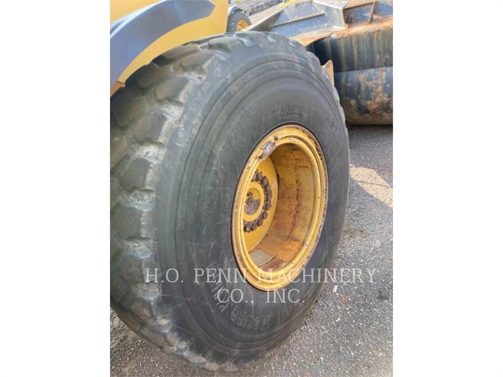 CAT 930M Utovarivači na kotačima