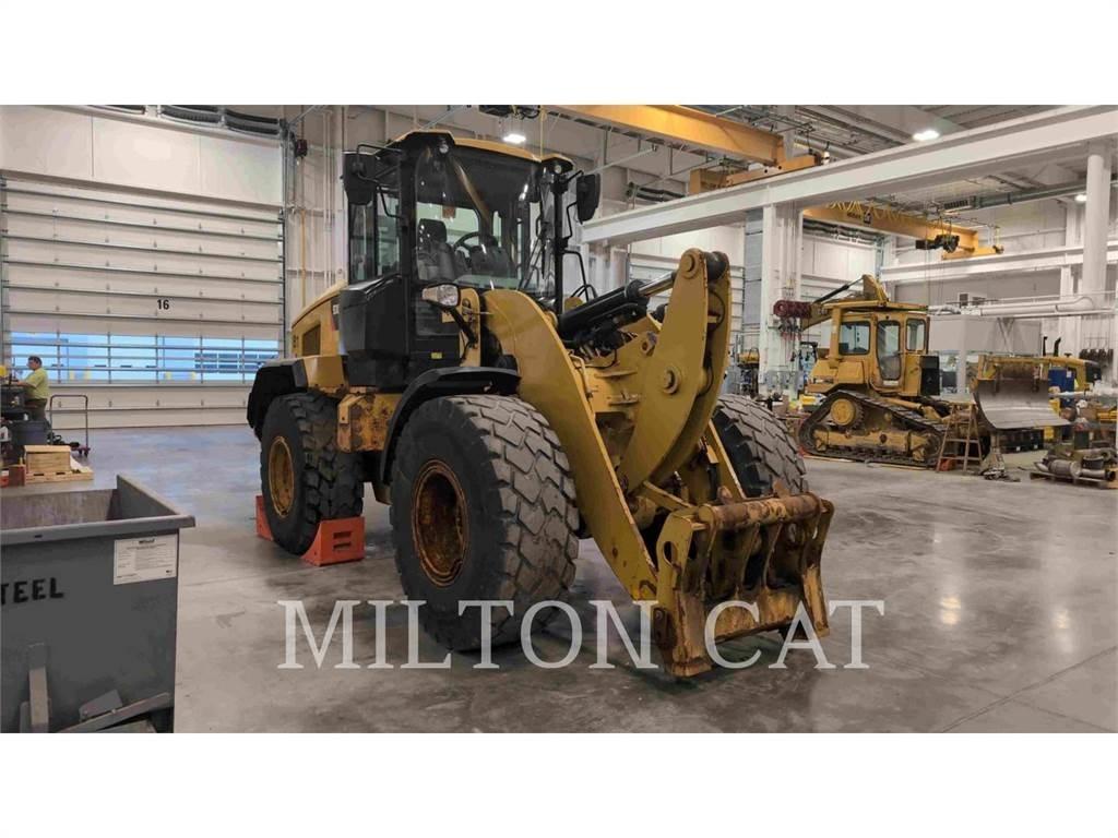 CAT 930M Utovarivači na kotačima