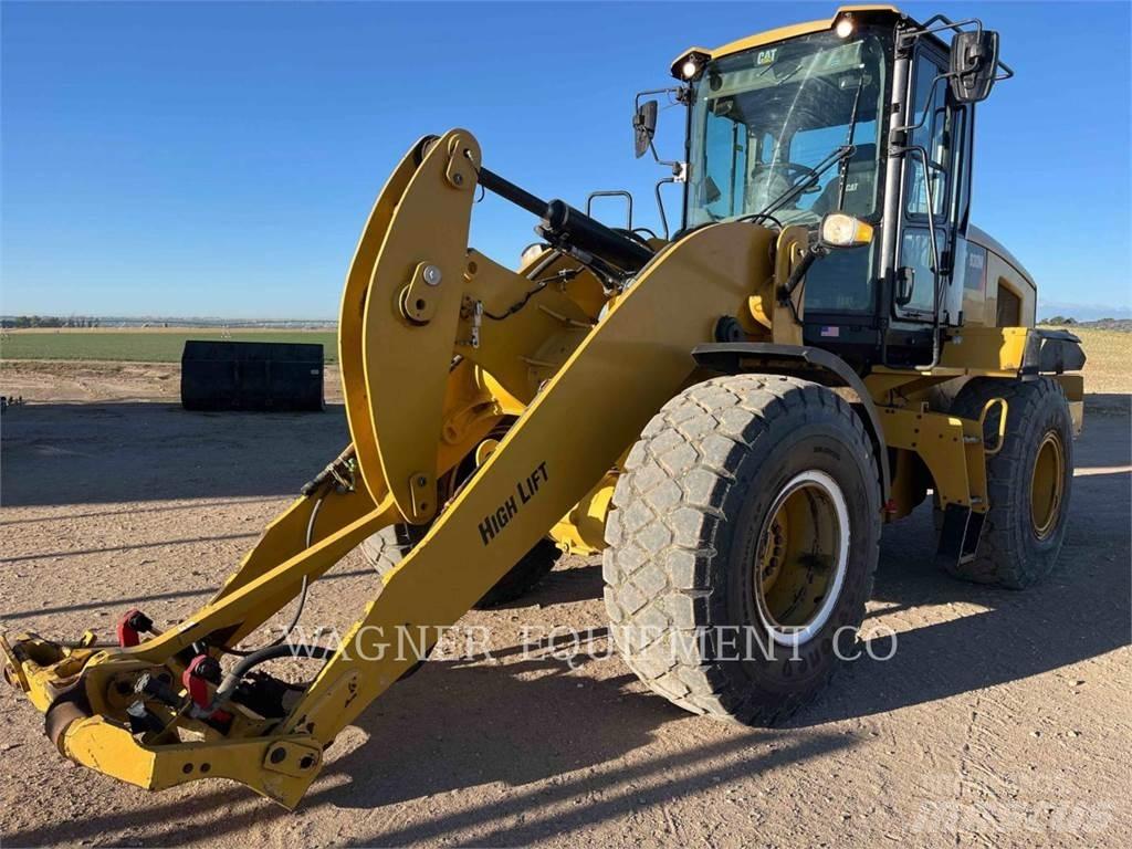 CAT 930M Utovarivači na kotačima