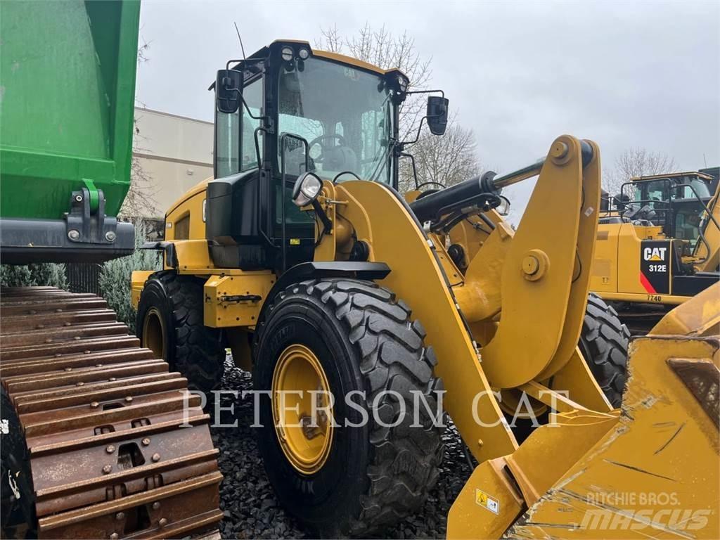 CAT 930M Utovarivači na kotačima
