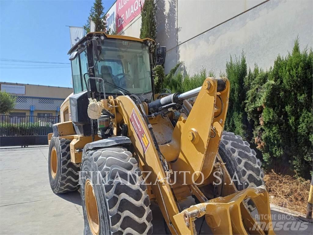 CAT 930M Utovarivači na kotačima