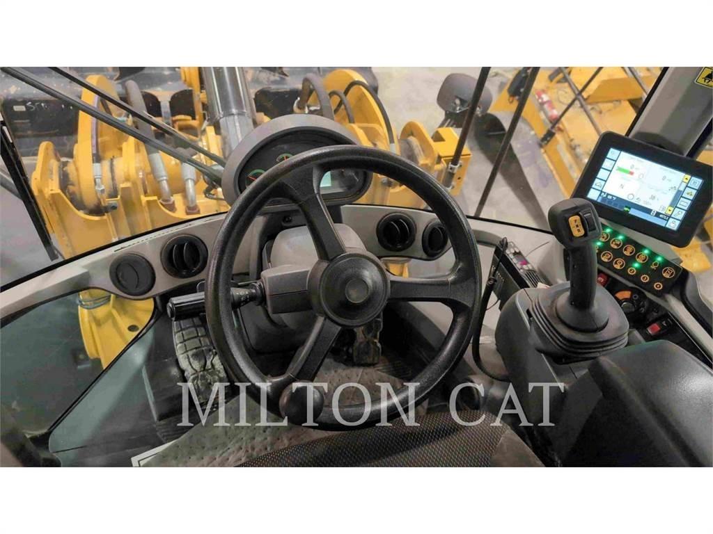 CAT 930M Utovarivači na kotačima