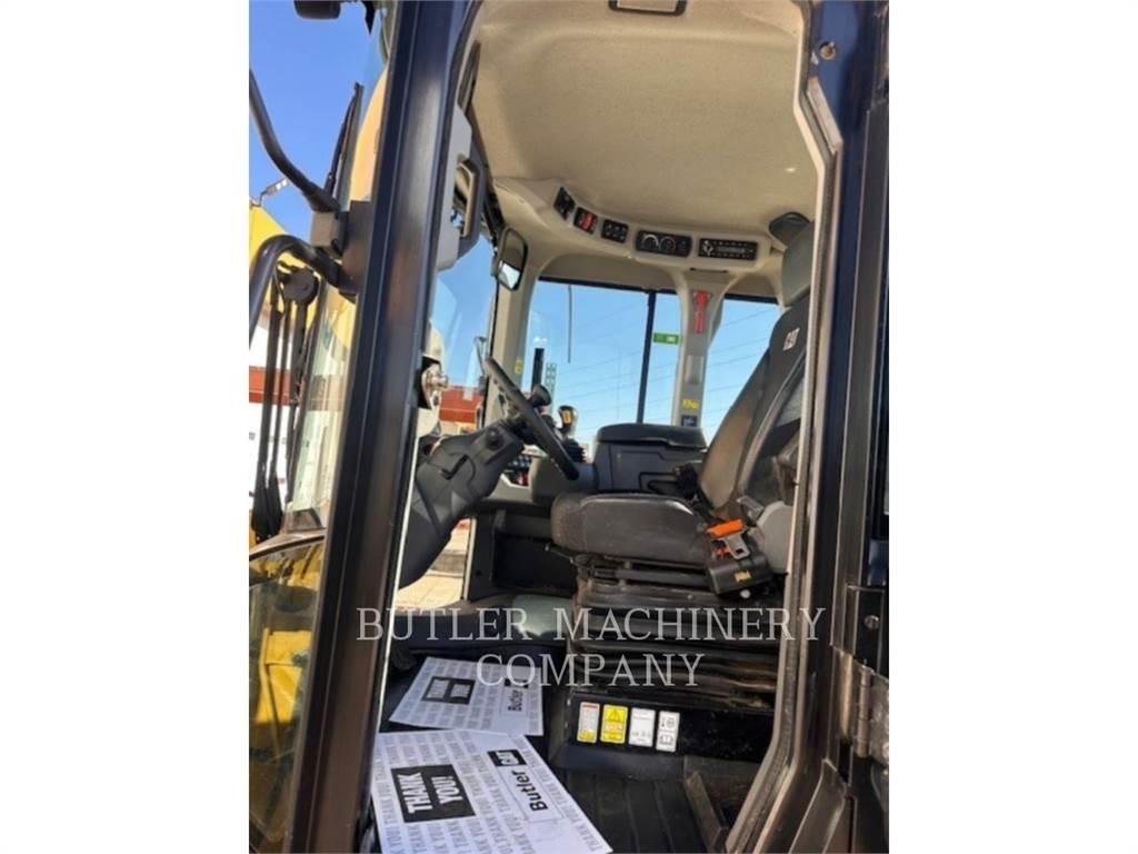 CAT 930M Utovarivači na kotačima