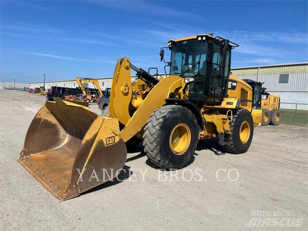 CAT 930M Utovarivači na kotačima