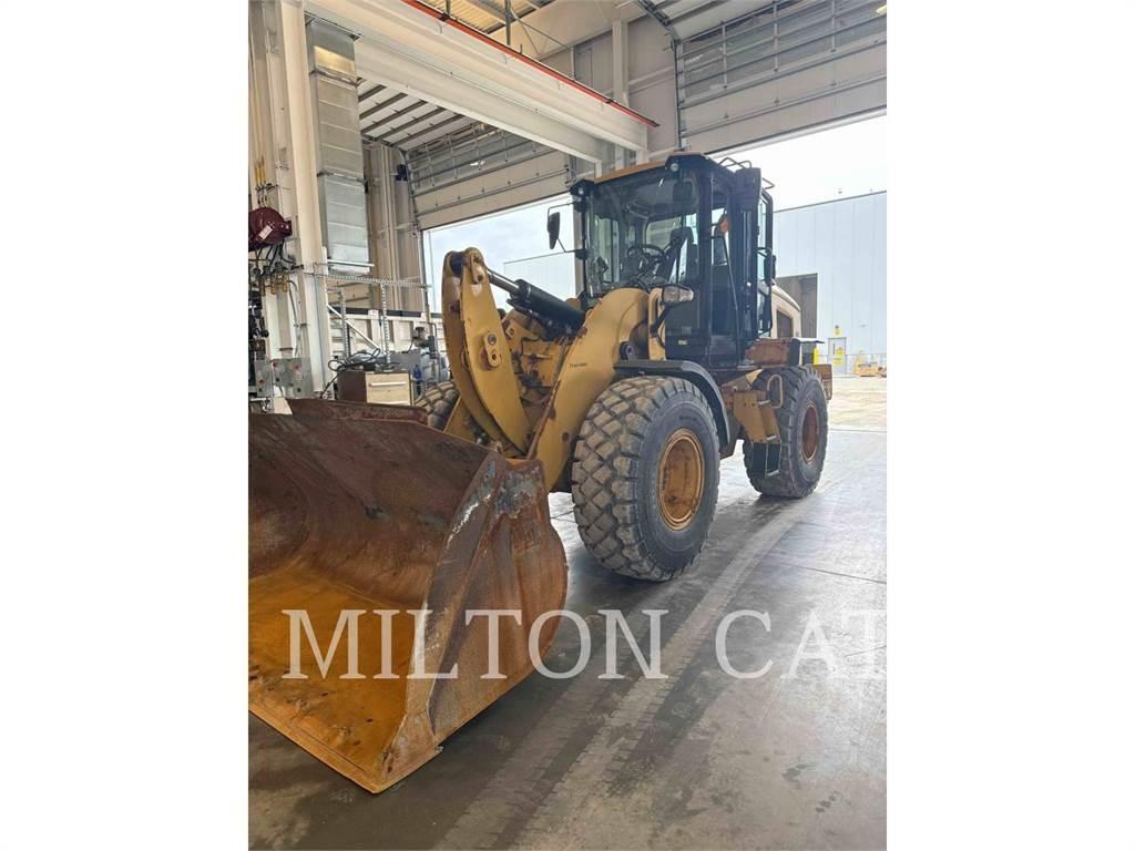 CAT 930M Utovarivači na kotačima