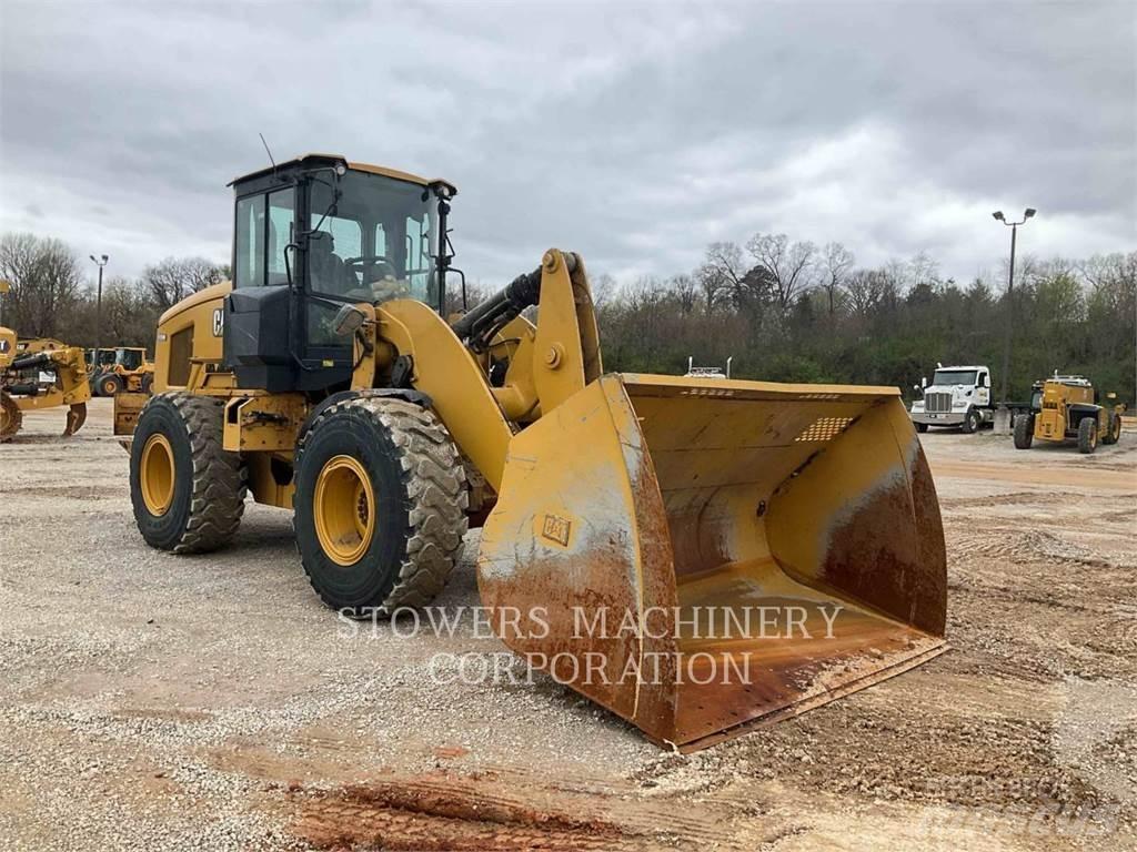 CAT 930M Utovarivači na kotačima