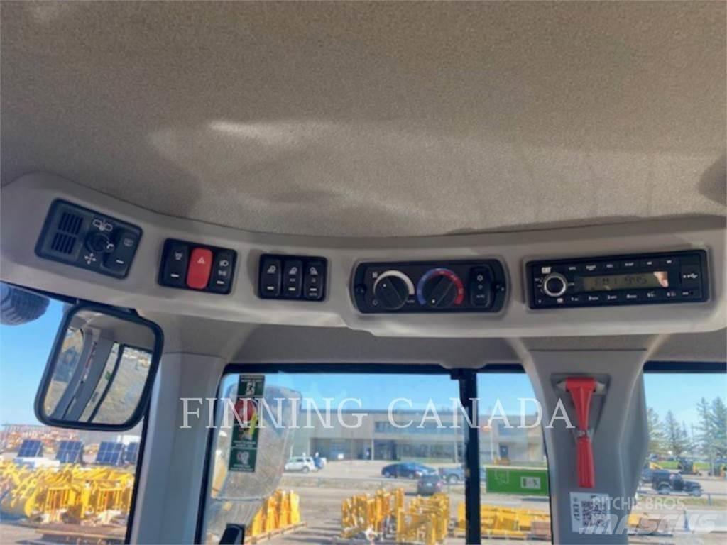 CAT 930M Utovarivači na kotačima
