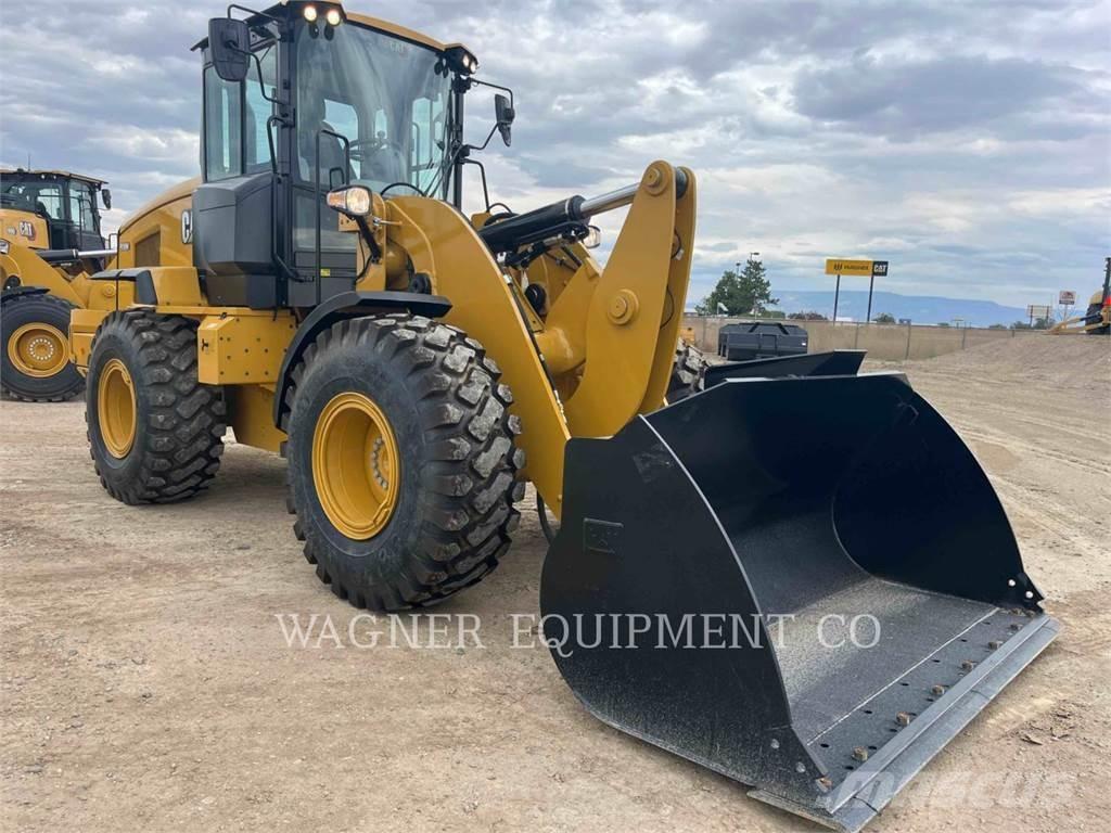 CAT 930M Utovarivači na kotačima