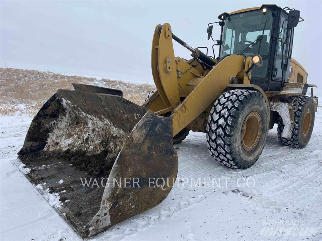 CAT 930M Utovarivači na kotačima