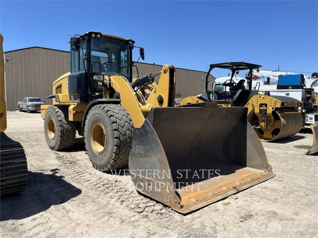 CAT 930M Utovarivači na kotačima