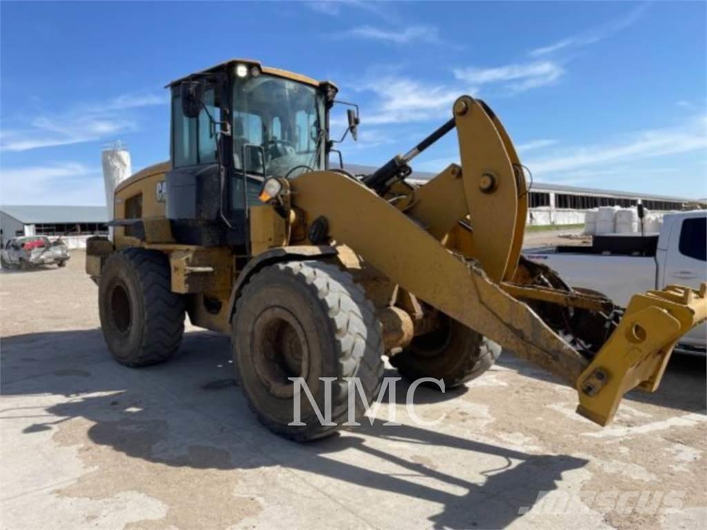 CAT 930M Utovarivači na kotačima