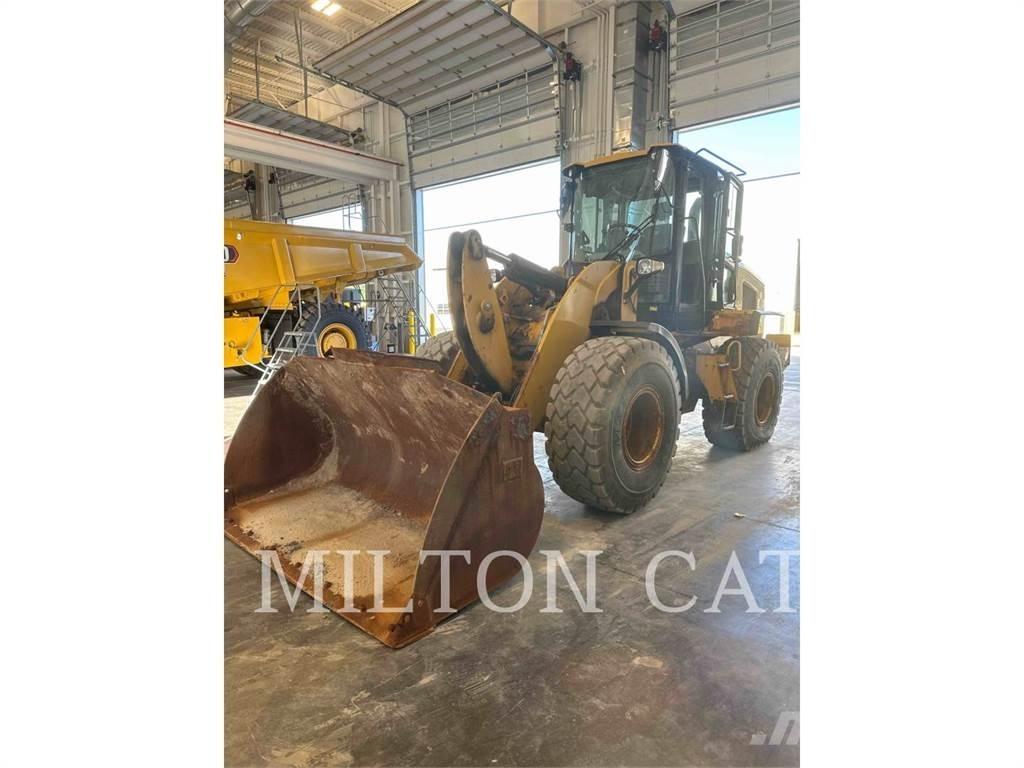 CAT 930M Utovarivači na kotačima