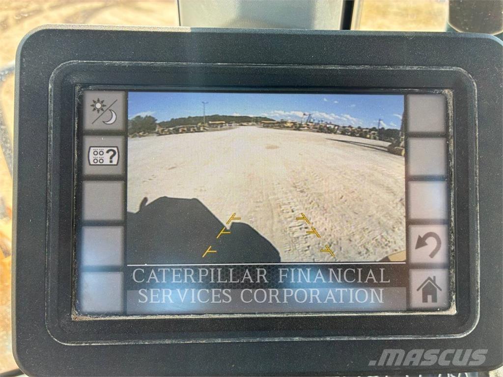 CAT 930M Utovarivači na kotačima