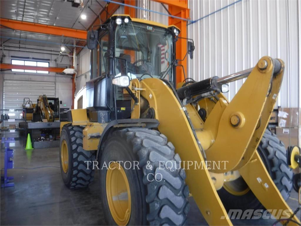 CAT 930M Utovarivači na kotačima
