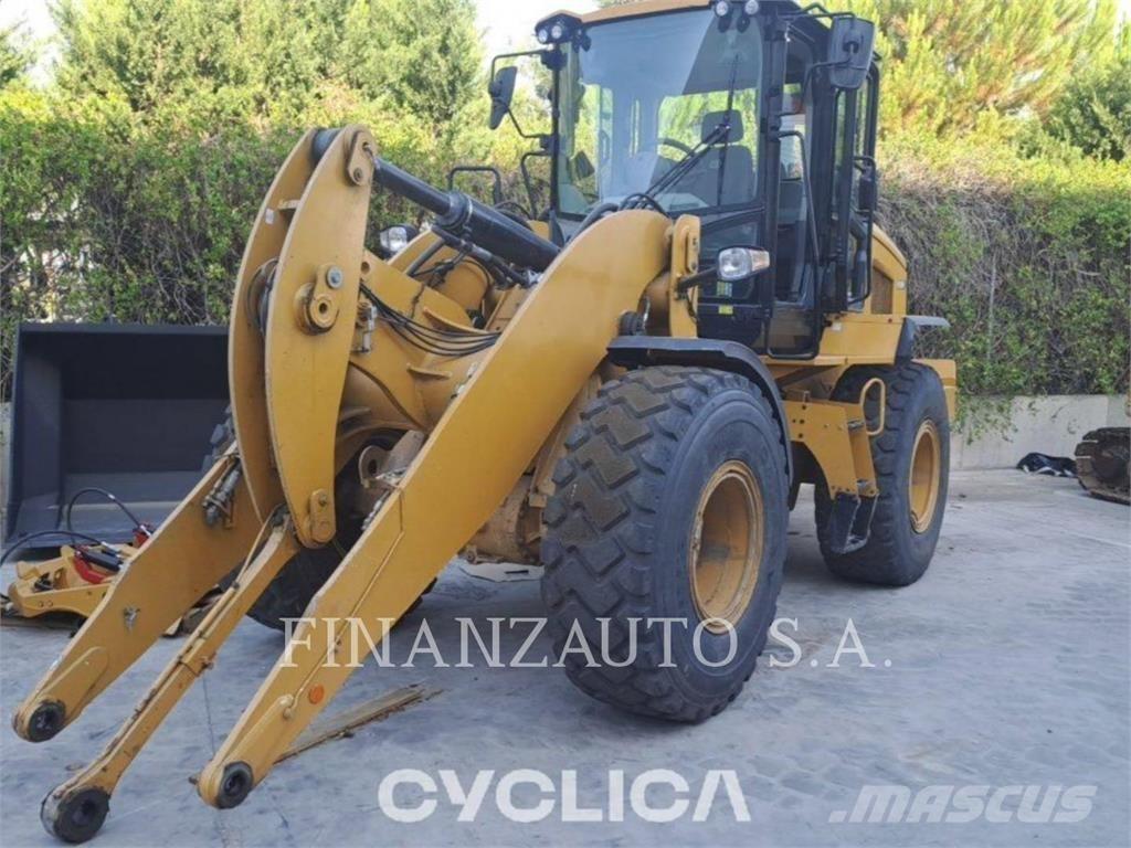 CAT 930M Utovarivači na kotačima