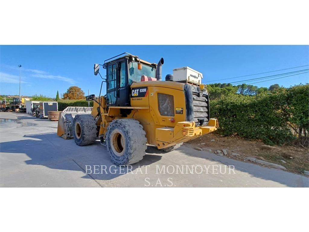 CAT 930M Utovarivači na kotačima