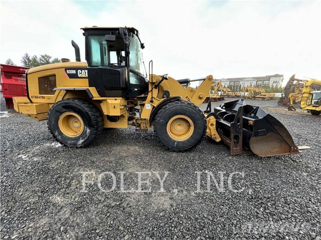 CAT 930M Utovarivači na kotačima