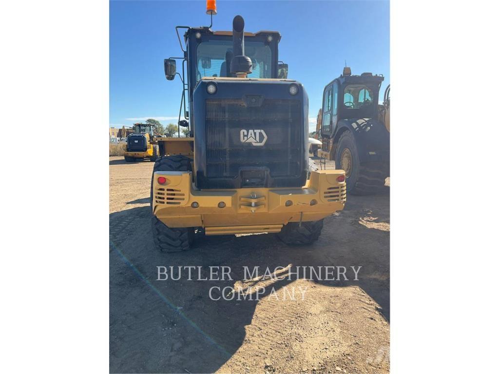 CAT 930M Utovarivači na kotačima