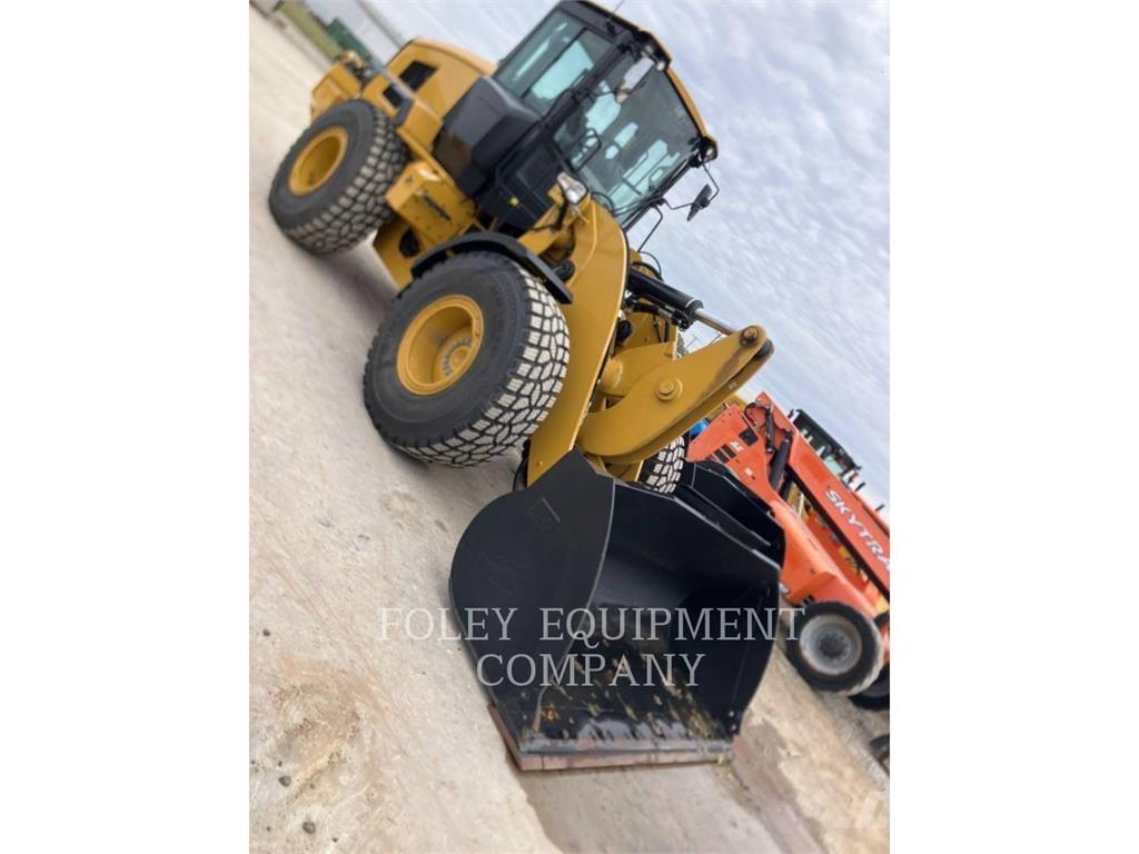 CAT 930M Utovarivači na kotačima