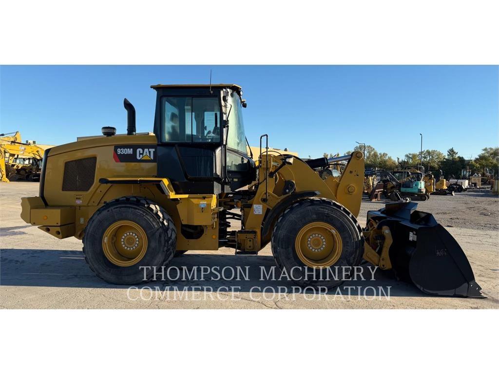 CAT 930M Utovarivači na kotačima