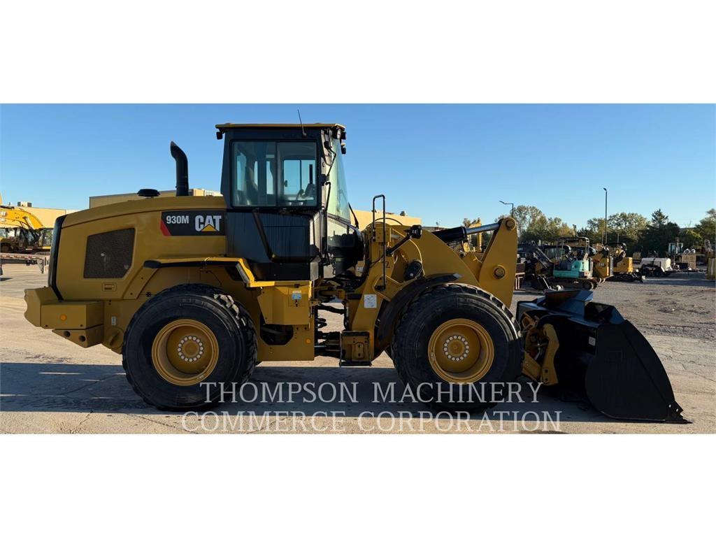 CAT 930M Utovarivači na kotačima