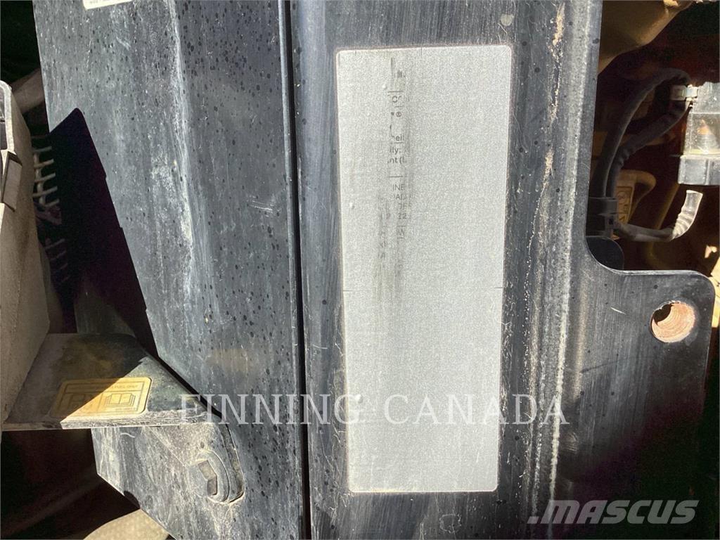 CAT 930M Utovarivači na kotačima